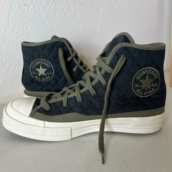 Converse High-Top Sneakers in Black and Olive Green - Picture 2 of 6
